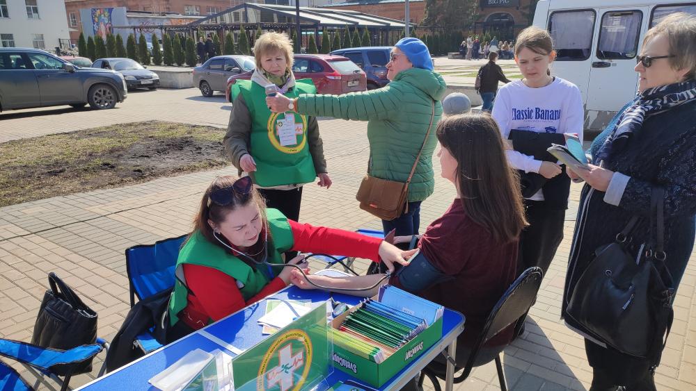 Коллектив Областного врачебно-физкультурного диспансера принял участие в акции «Марш здоровья».